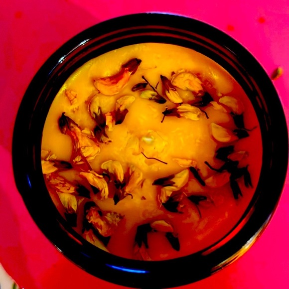 Apple Delight Scented Candles - Picture 2 of 2